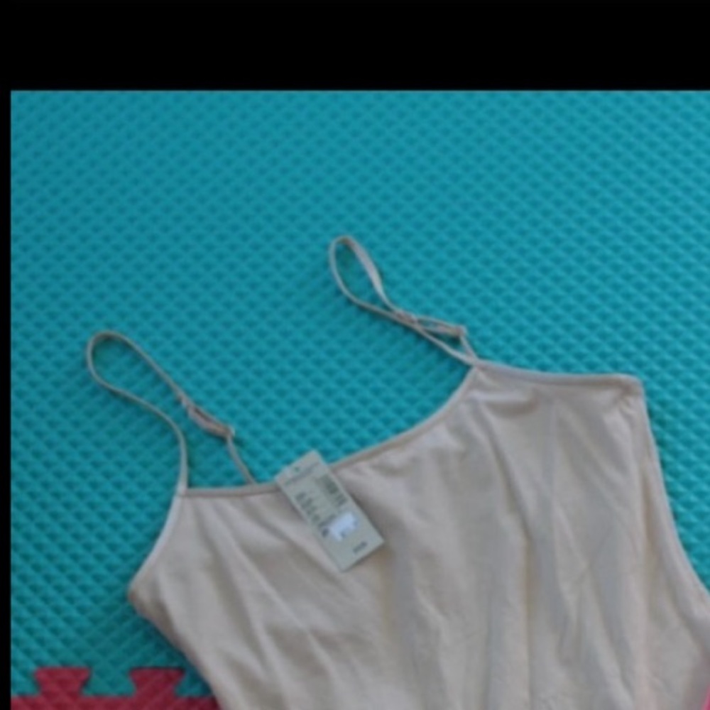 American eagle cami tos.